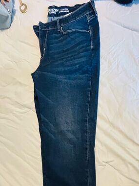 Denizen From Levi’s Modern Slim Cuffed Jeans Size 14 Dark Wash